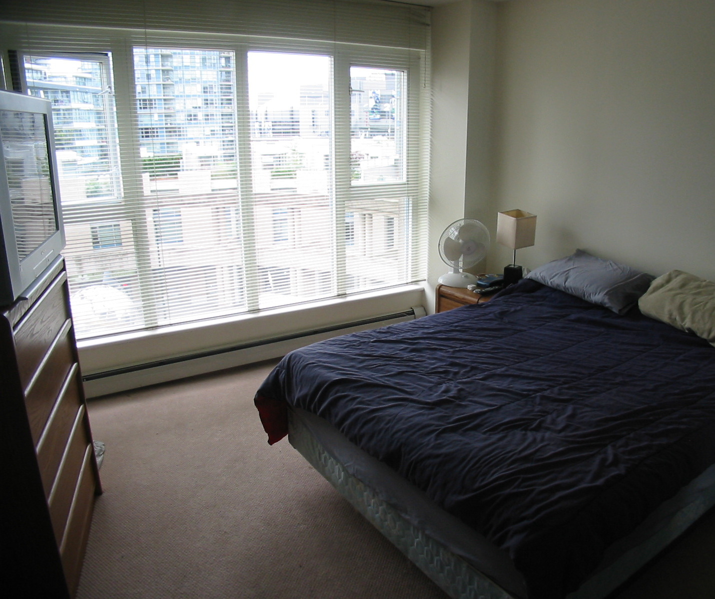 # 402 183 KEEFER PL