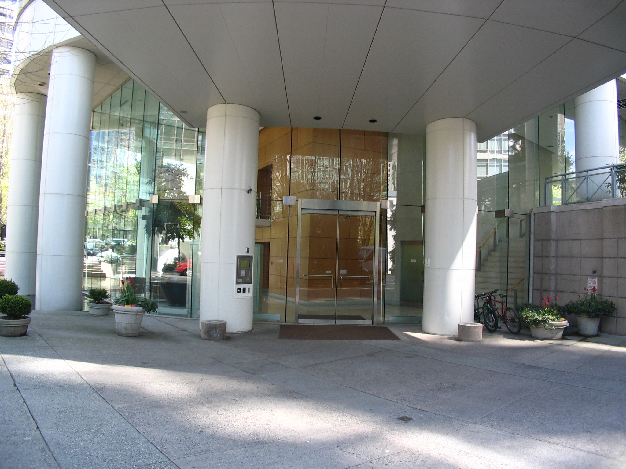 # 2001 1200 ALBERNI Street photo 19