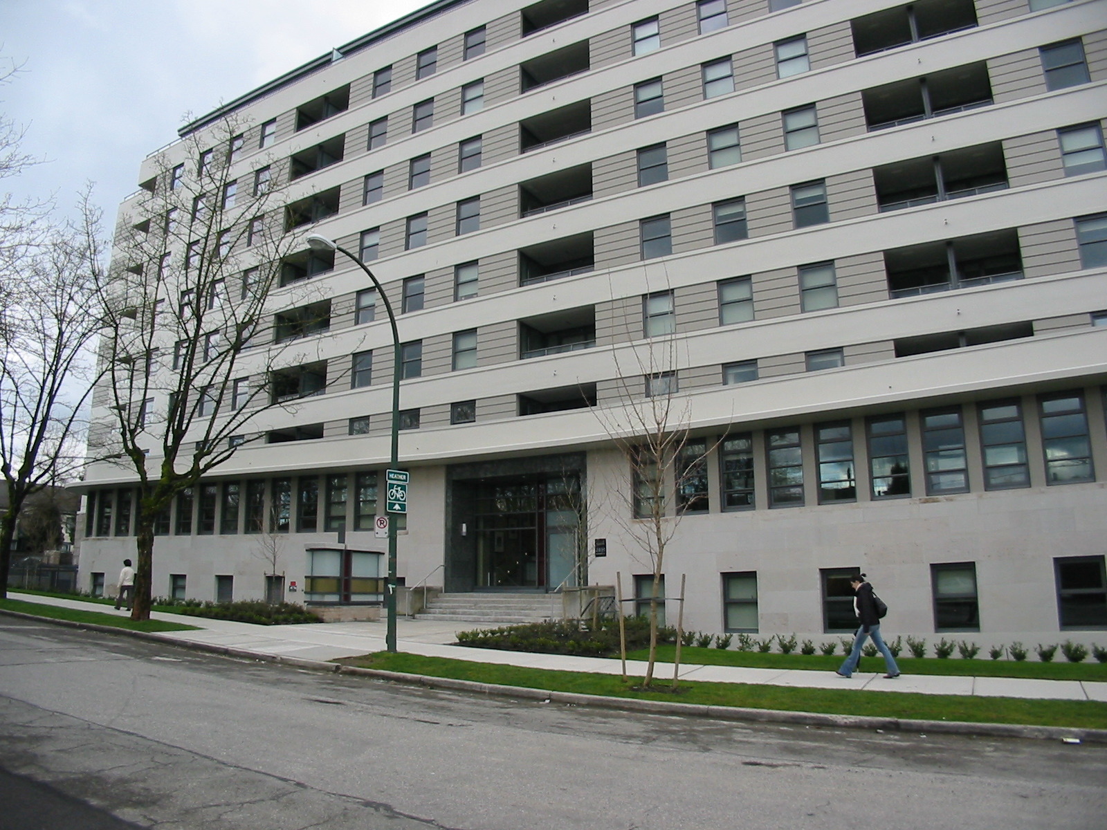 # 204 2851 HEATHER Street photo 4