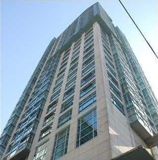 # 909 438 SEYMOUR Street