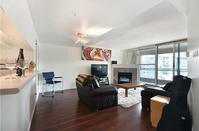 # 402 183 KEEFER Place photo 15