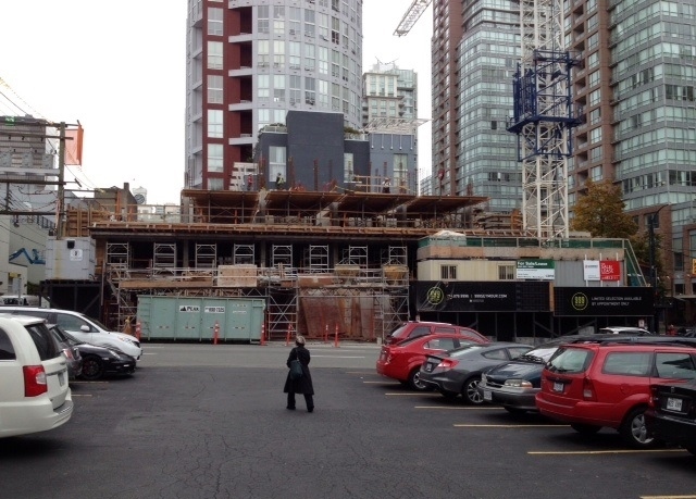 # PH5 999 SEYMOUR Street photo 17