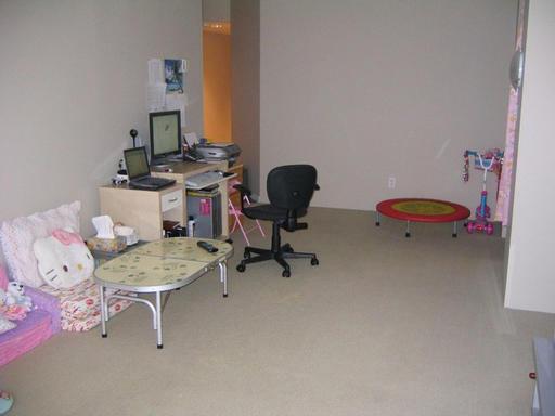 # 703 1500 HOWE photo 6