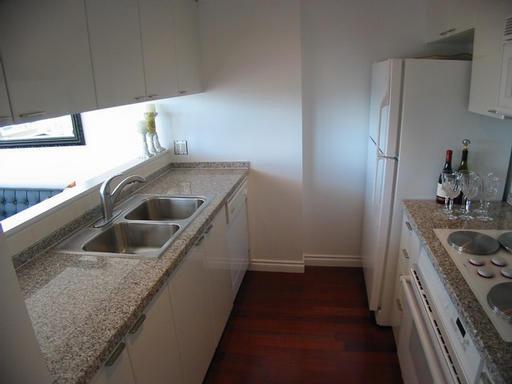# 1902 1200 ALBERNI photo 5