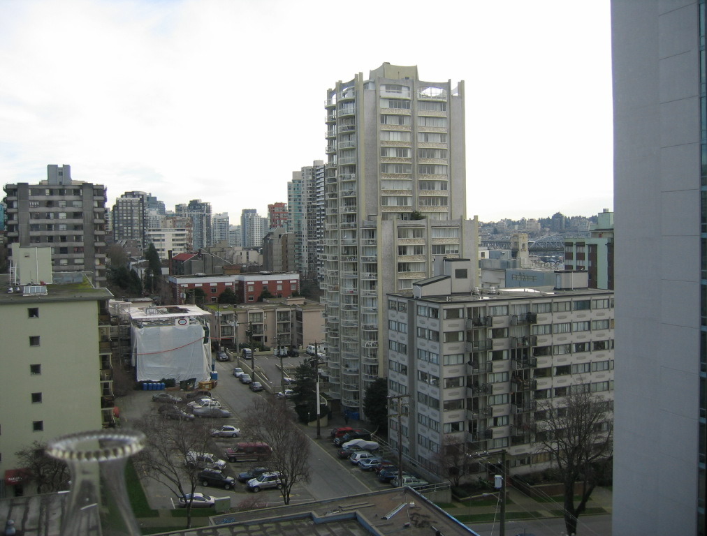 # 904 1330 HARWOOD photo 7