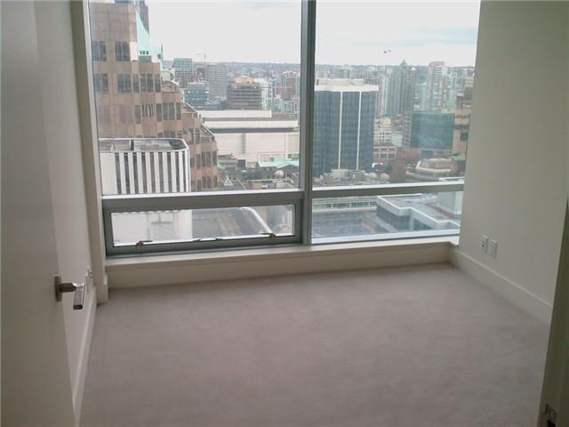 # 2807 1111 ALBERNI ST photo 2