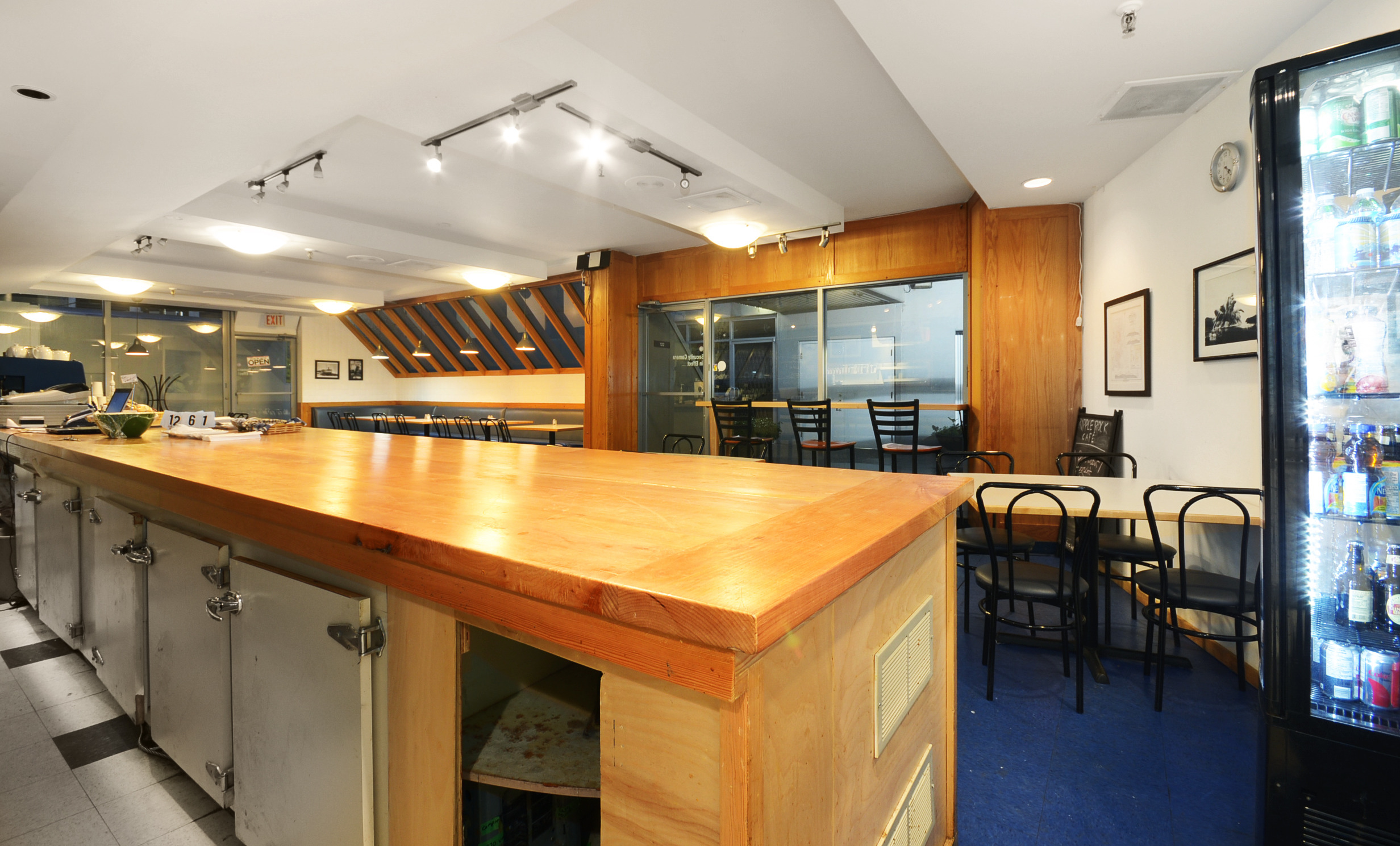 # 122 1050 W Pender St. photo 16