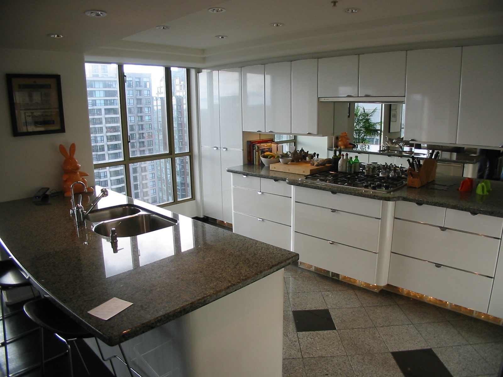 # PH 2 867 HAMILTON Street photo 2