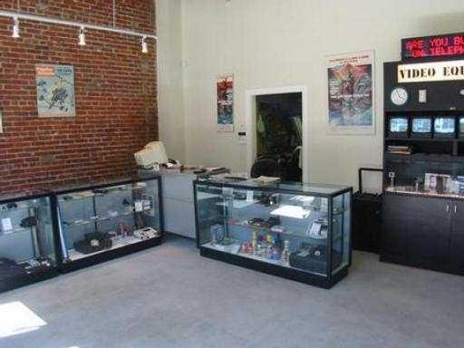  321 W PENDER Street photo 7