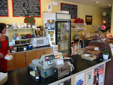  1707 DAVIE Street photo 2