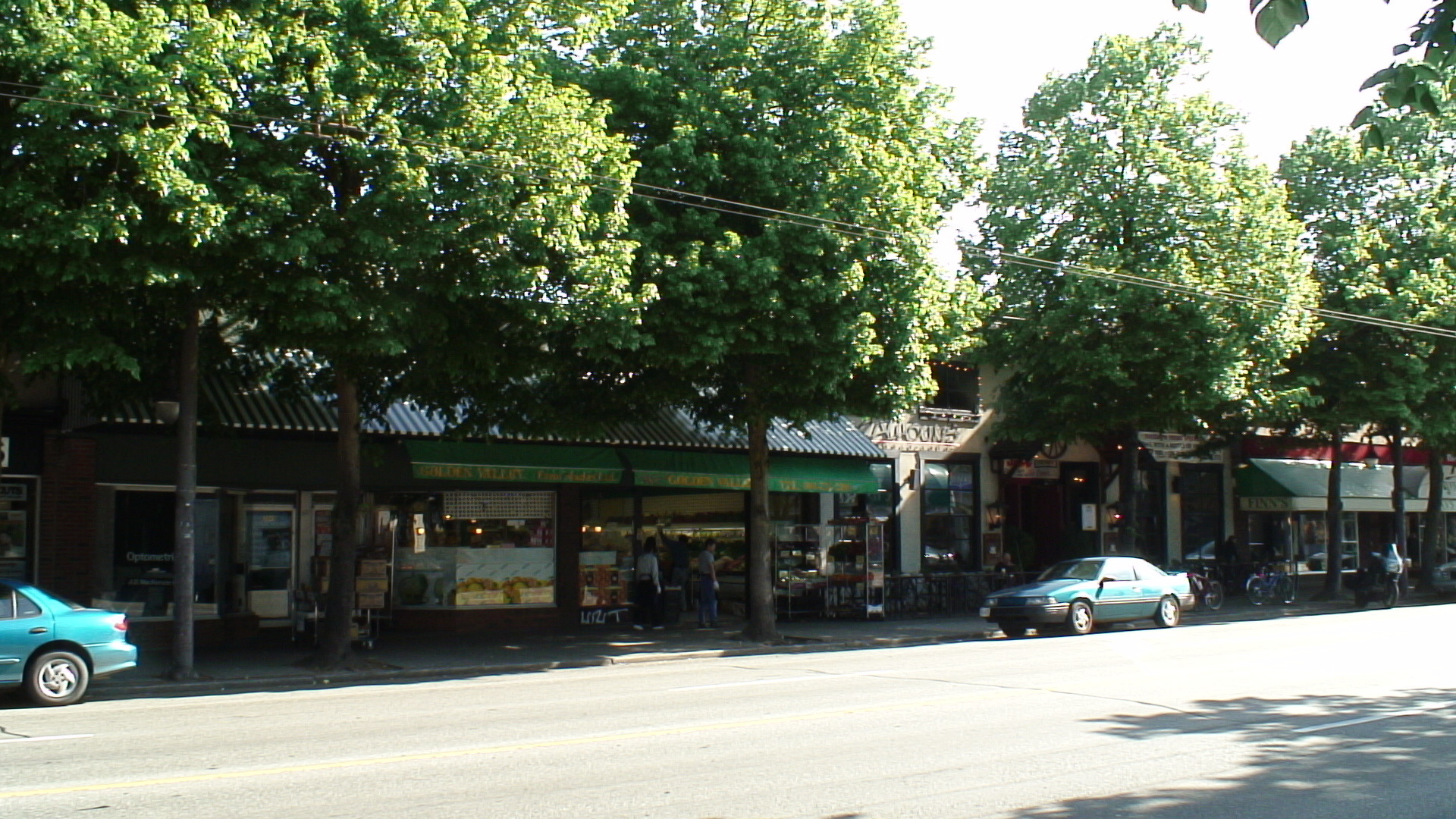  3035 W BROADWAY BB photo 12