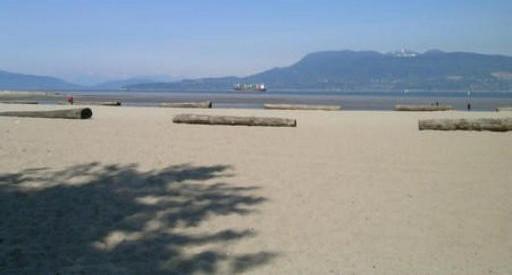  4514 MARINE DR photo 2