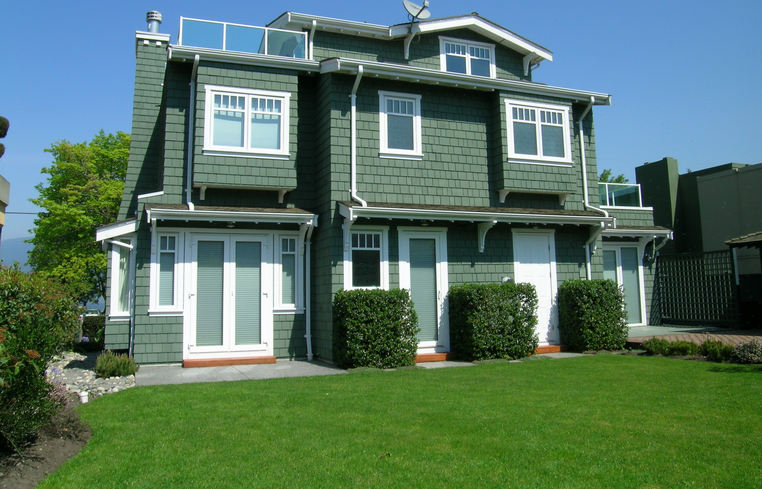  4514 MARINE DR photo 11