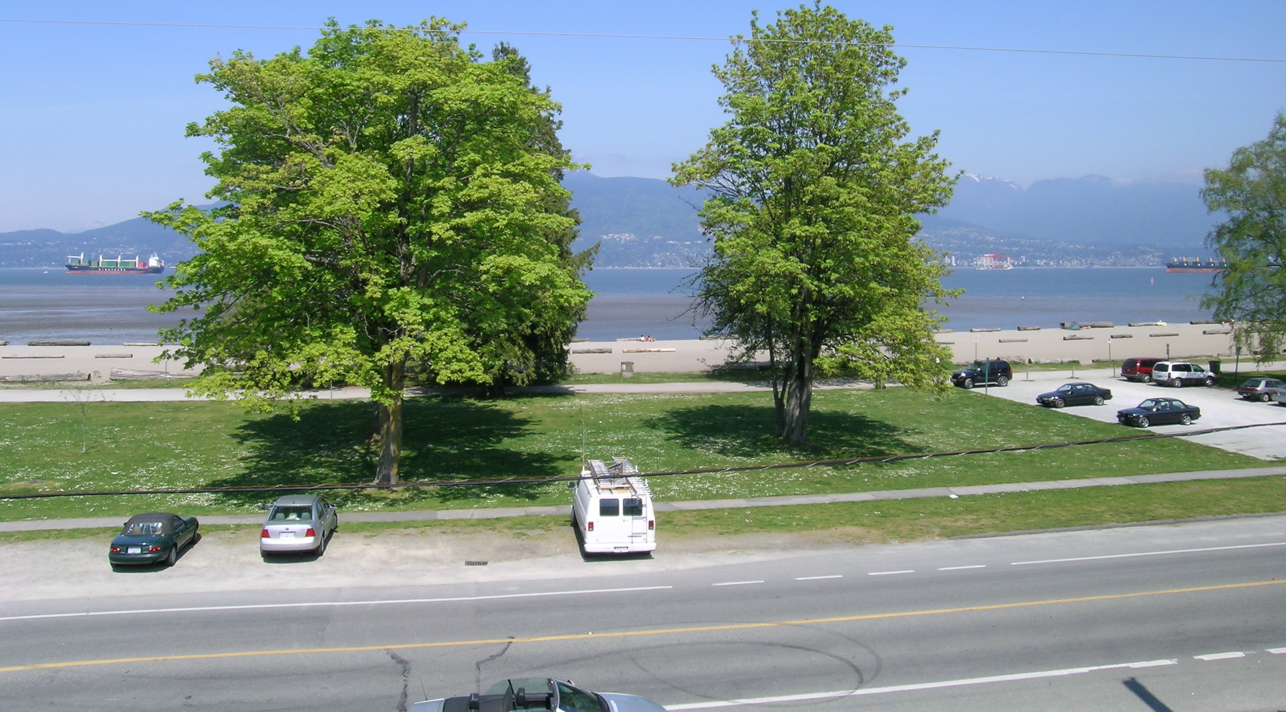  4514 MARINE DR photo 14