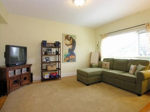  1541 W 60TH AV photo 7