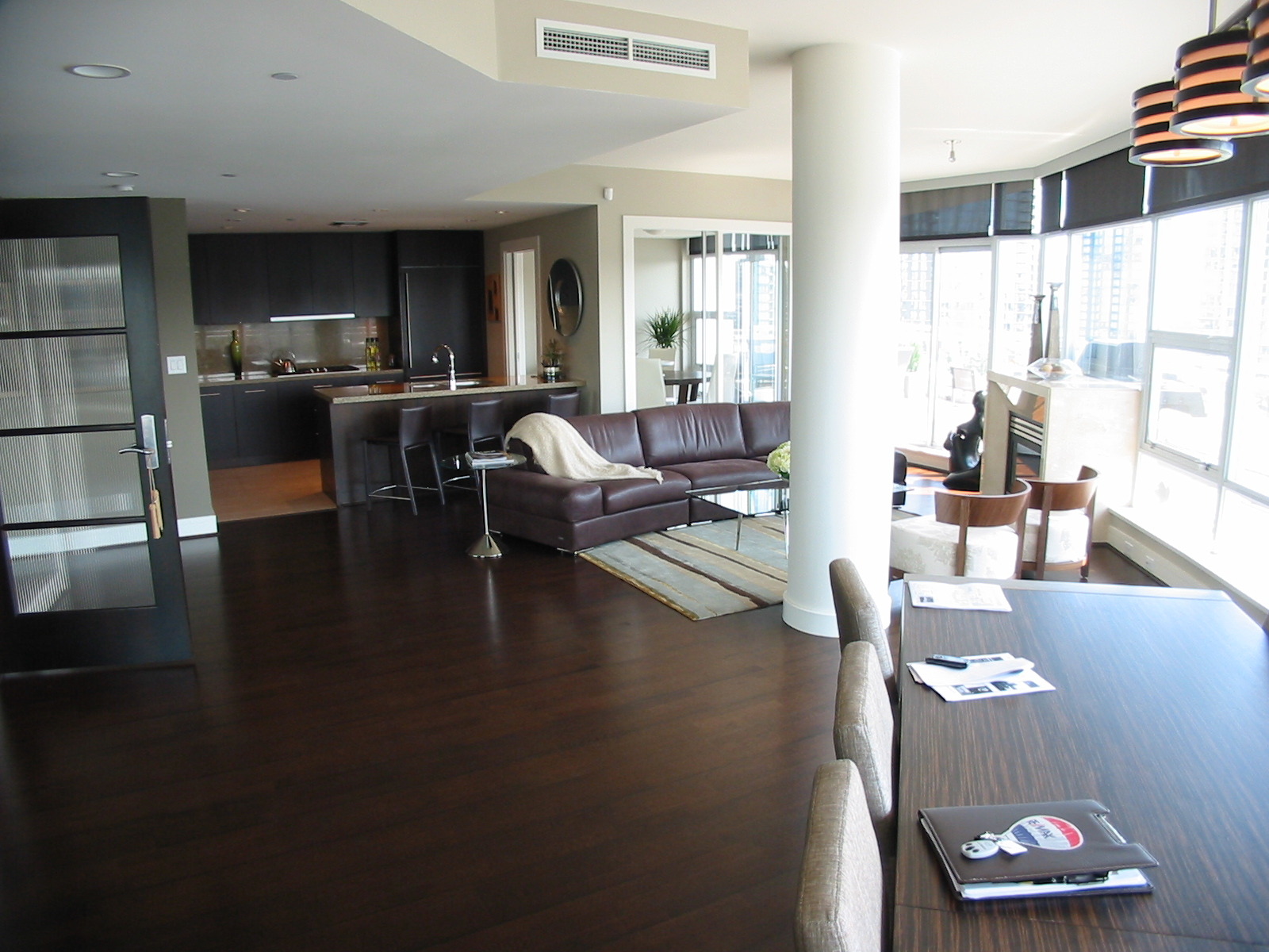 # PH1 628 KINGHORNE MEWS BB photo 7