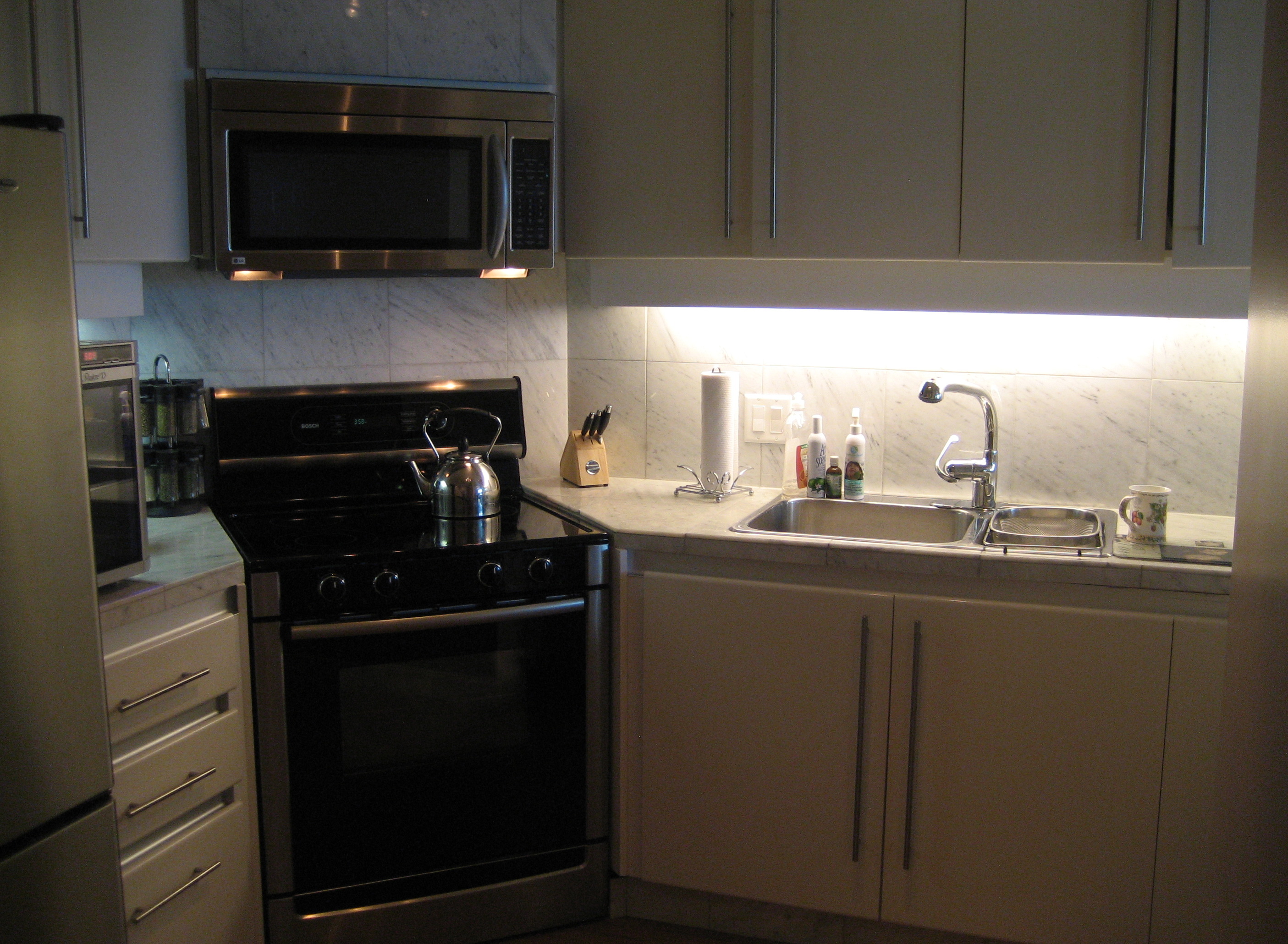 # 404 1238 MELVILLE ST photo 24
