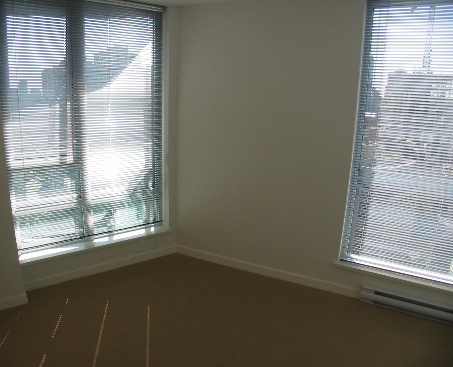 # 2609 233 ROBSON ST photo 20