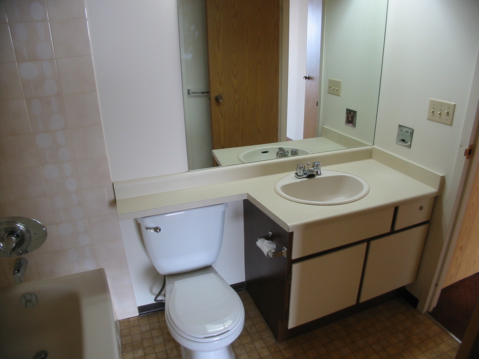 # 1403 3760 ALBERT ST photo 16