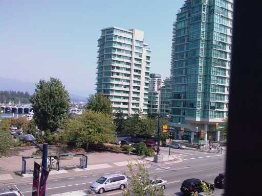 # 401 1863 ALBERNI ST photo 10