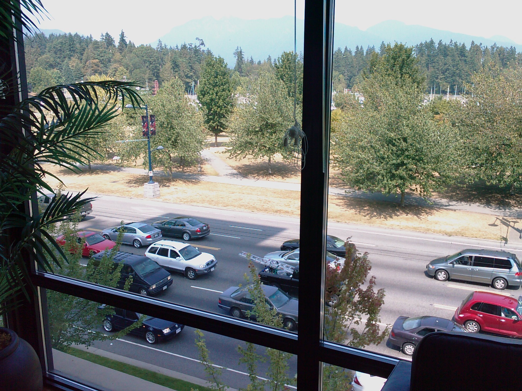 # 401 1863 ALBERNI ST photo 23