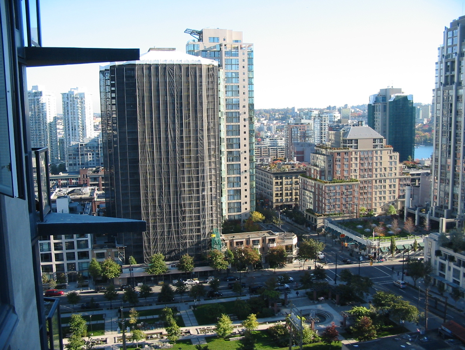 # 1707 1155 SEYMOUR ST photo 14