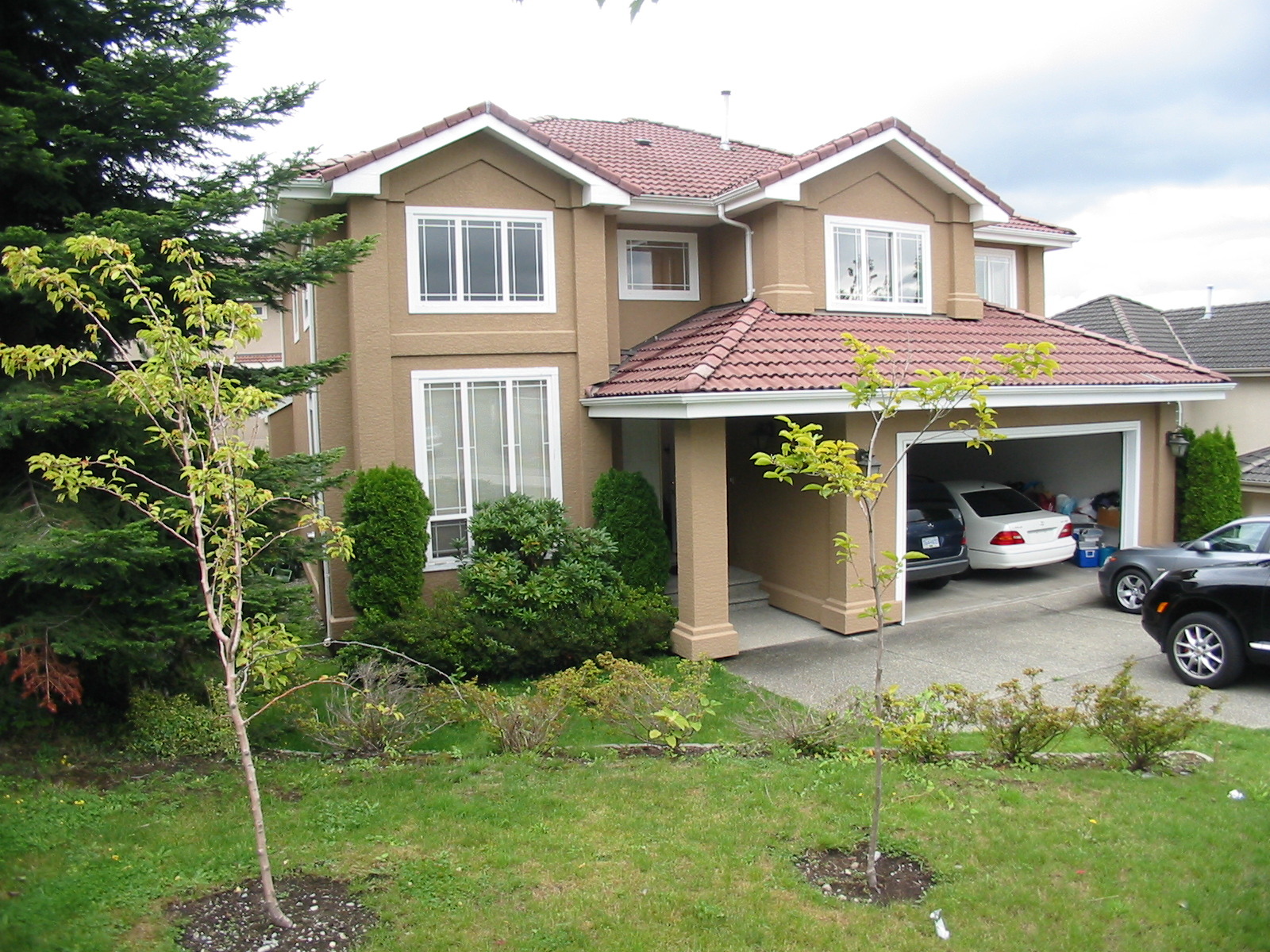 1645 PINETREE WY