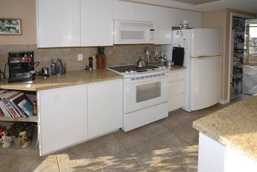 # 2802 867 HAMILTON ST photo 16