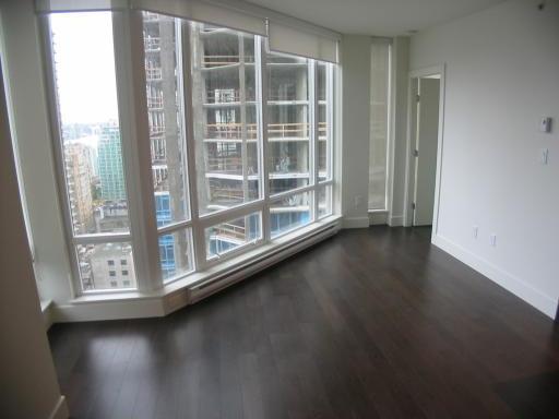 # 2105 565 SMITHE ST photo 22