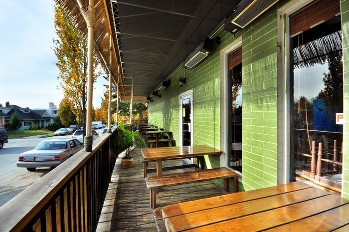  2095 Commercial Street photo 15