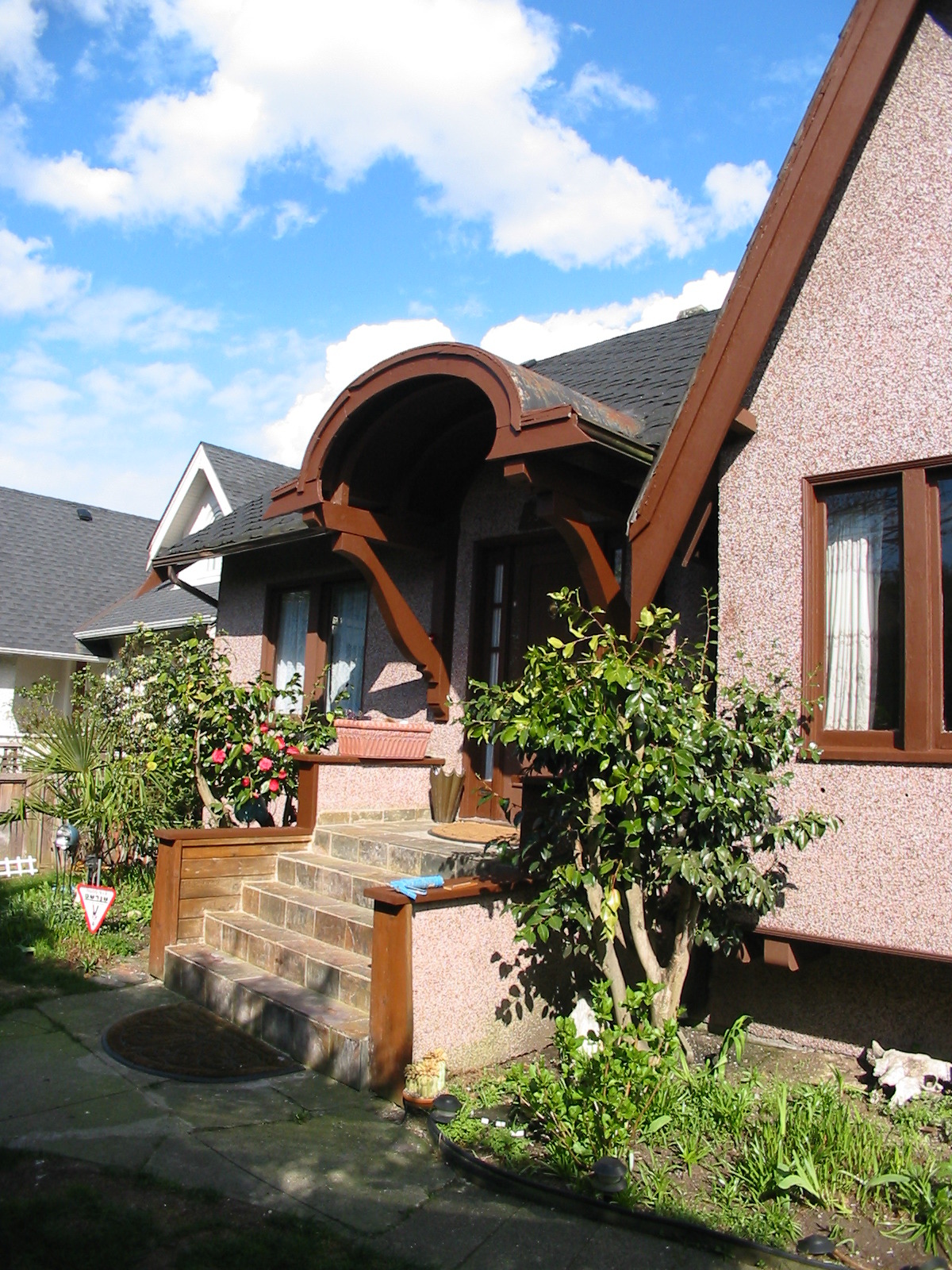  3568 Dunbar Street photo 2