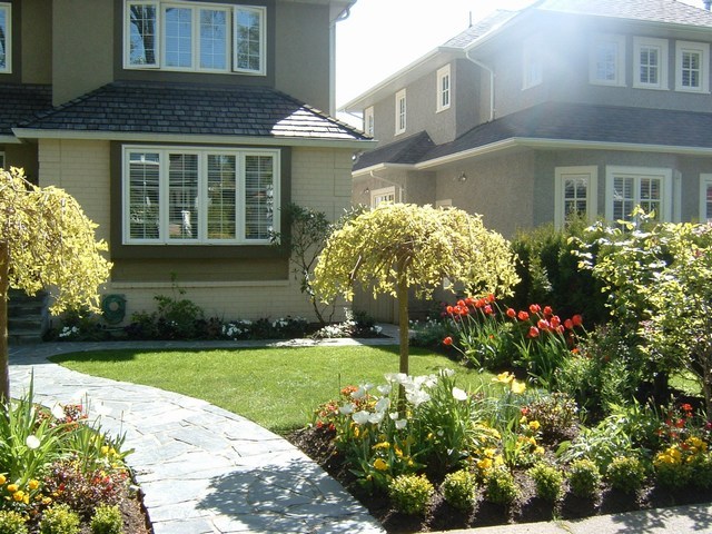 3118 W 38th AVE photo 2