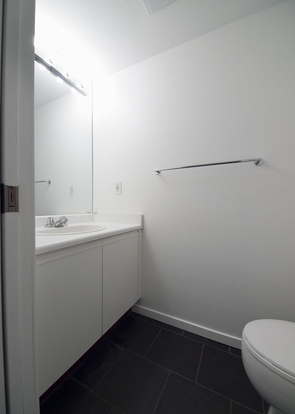 8653 MARINE DR photo 6